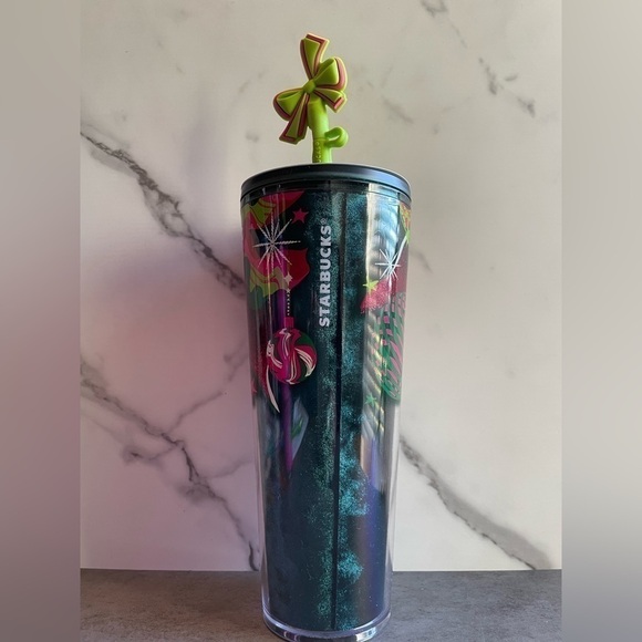 Starbucks Accessories - Starbucks Holiday 2023 Plastic Tumbler with Silicon Bow Straw Topper